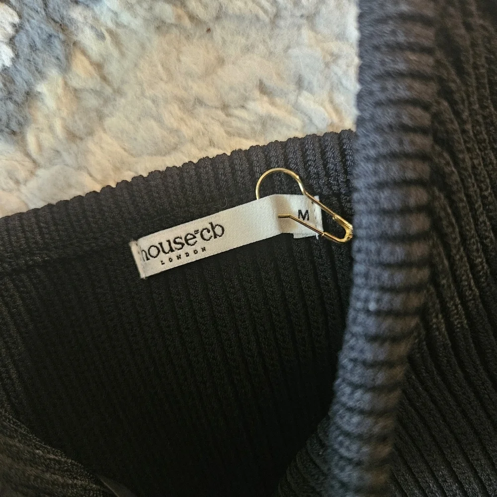 House Of CB knit Tank Top Medium - Picture 4 of 5